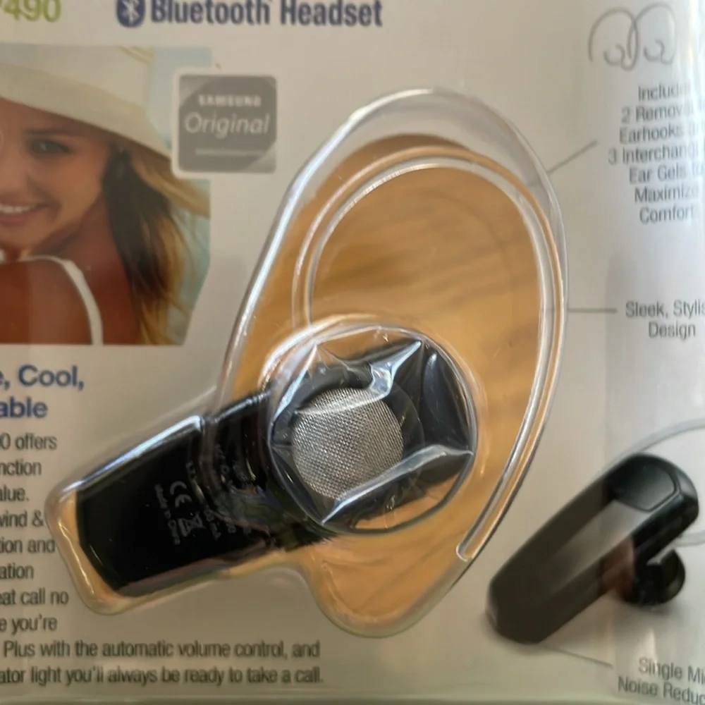 Samsung WEP490 Wind Noise Reduction Bluetooth Ear Hook Headset Brand New Sealed
